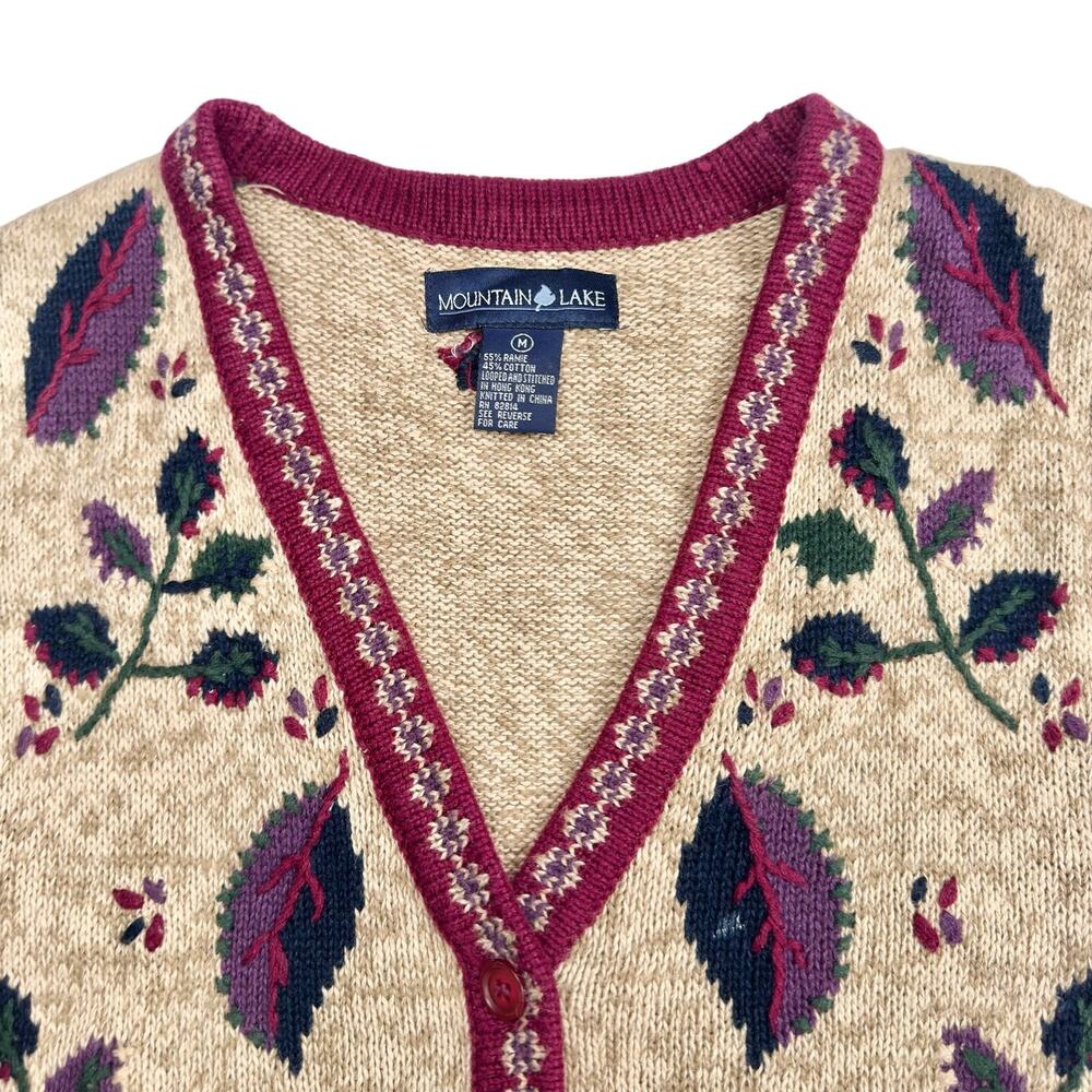 Mountain Lake | Women | Vintage Grannycore Leaf Ramie Cotton Knit Vest | Medium - Picture 7 of 11